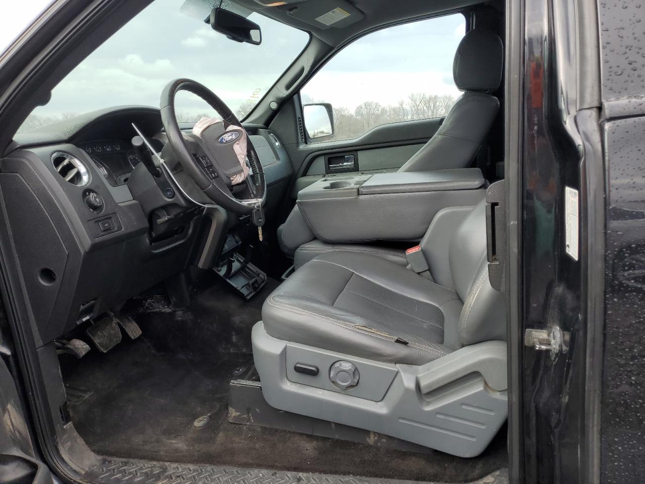2013 Ford F-150 - Image 7