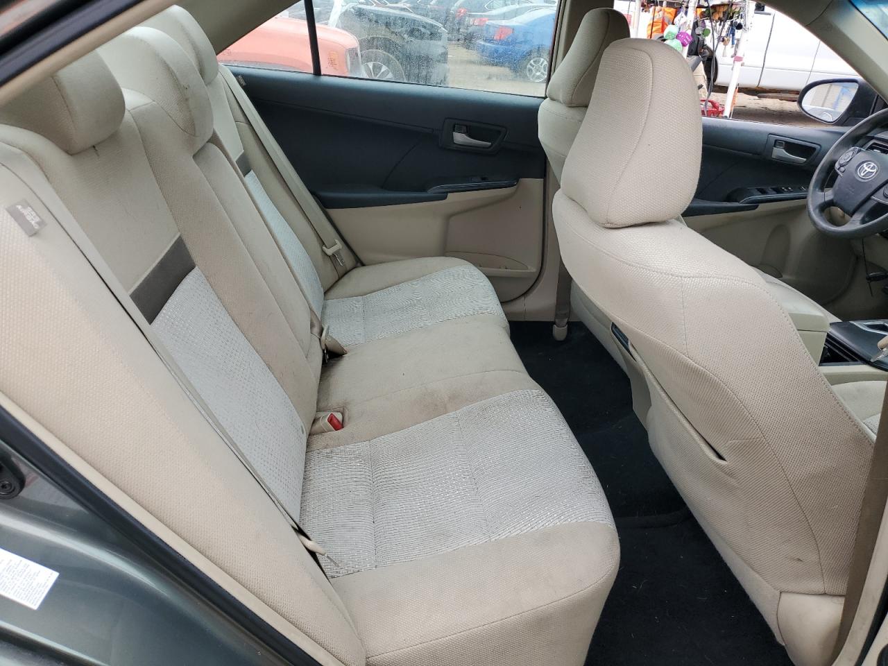2012 Toyota Camry - Image 10