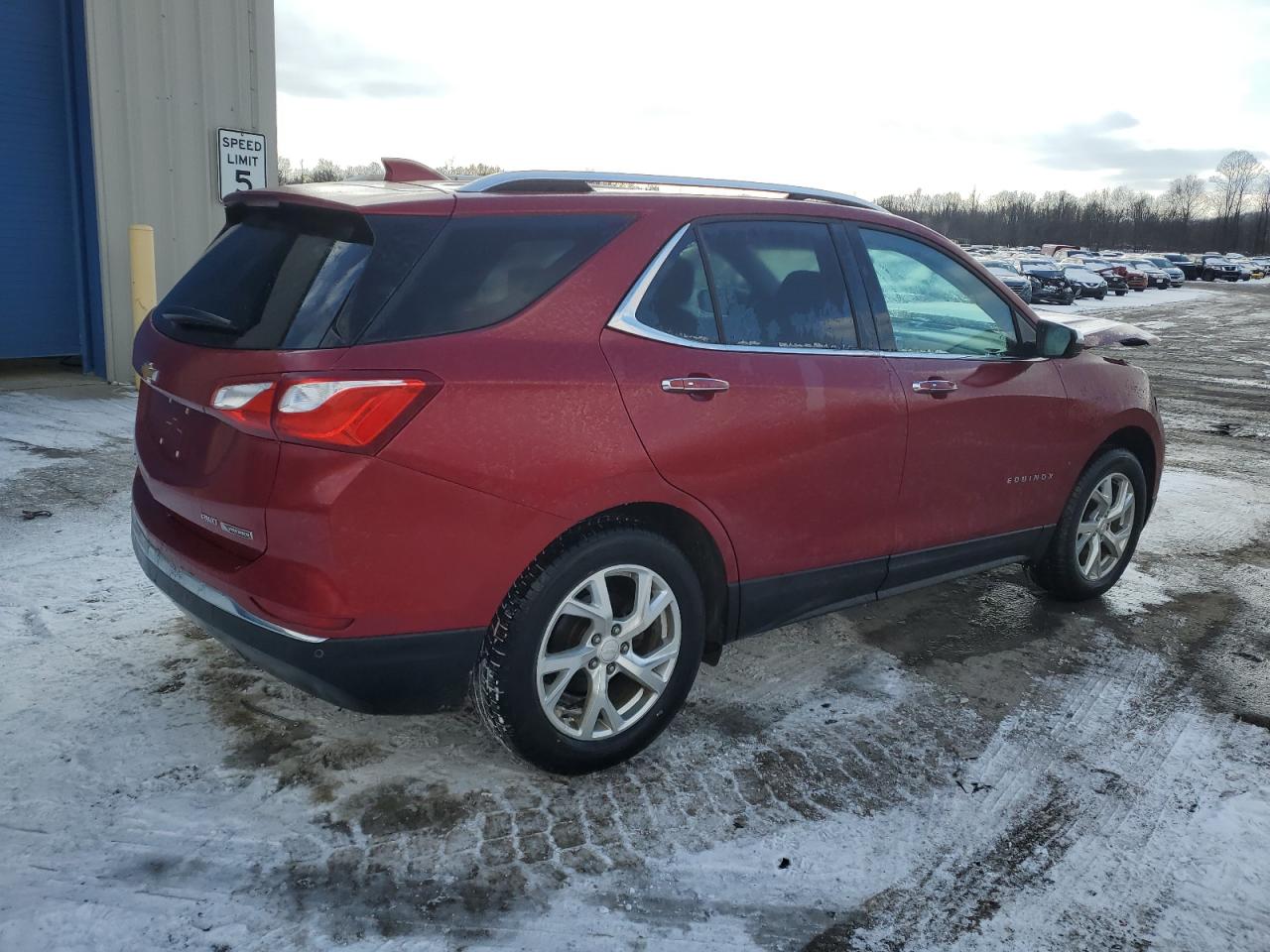 2018 Chevrolet Equinox - Image 3