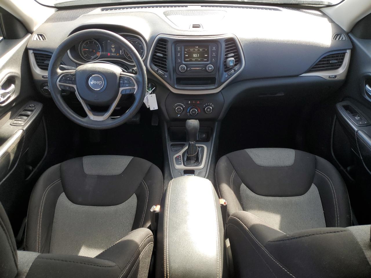 2015 Jeep Grand Cherokee - Image 8
