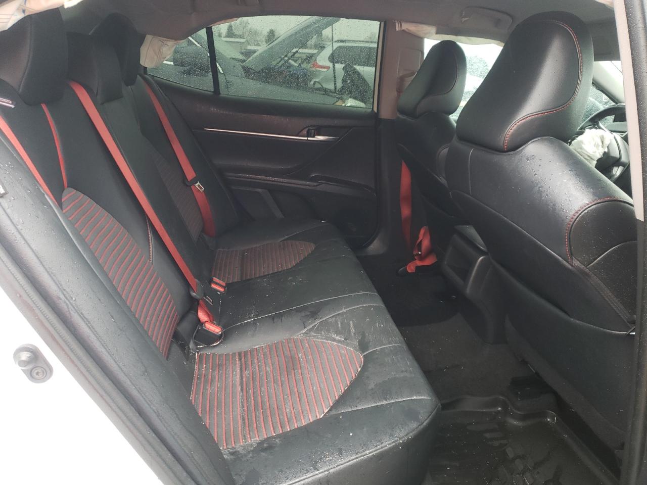 2021 Toyota Camry - Image 10