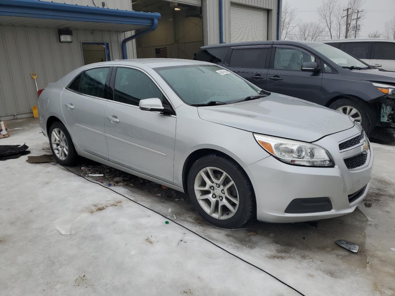 2013 Chevrolet Malibu - Image 4
