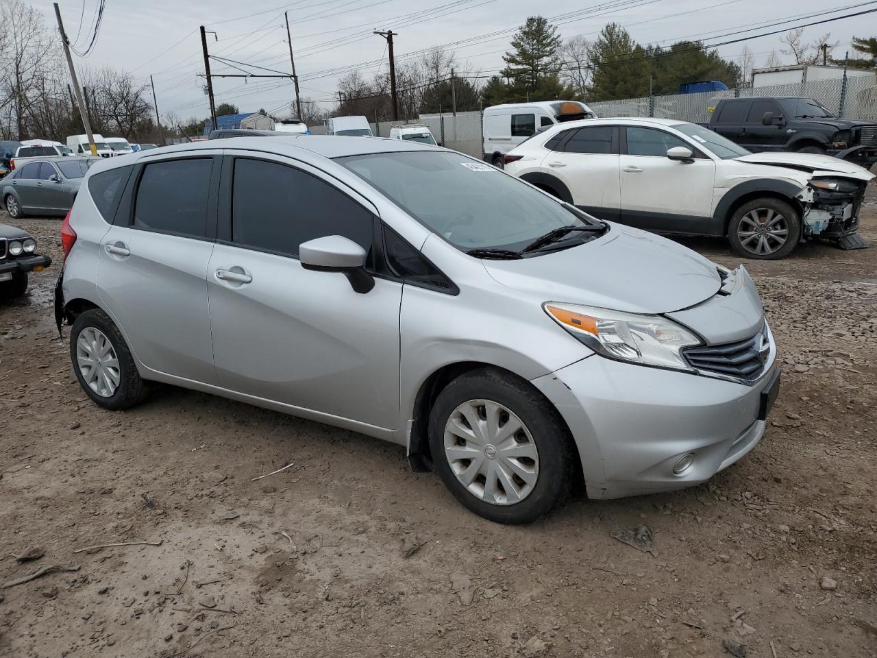 2015 Nissan Versa - Image 4