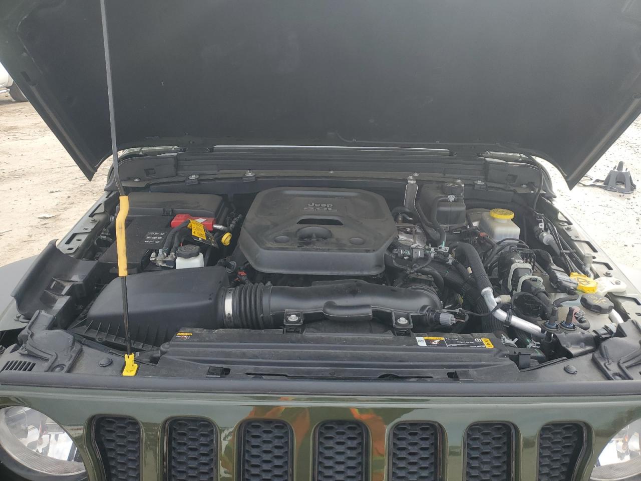 2021 Jeep Wrangler - Image 12