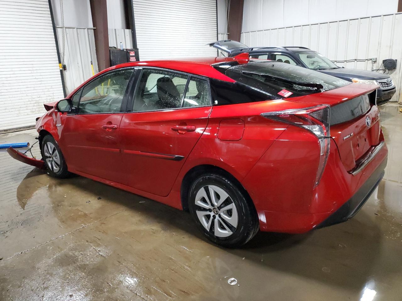 2018 Toyota Prius - Image 2