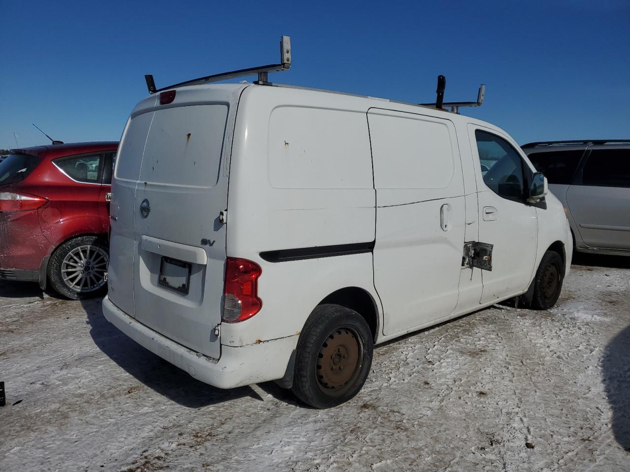 2013 Nissan NV - Image 3