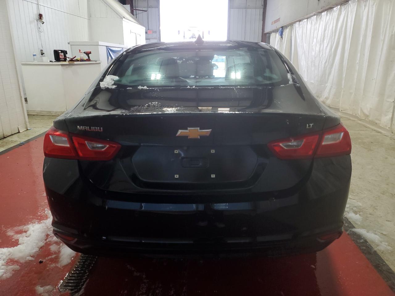 2023 Chevrolet Malibu - Image 6