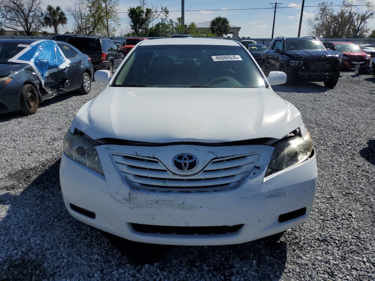2009 Toyota Camry - Image 5