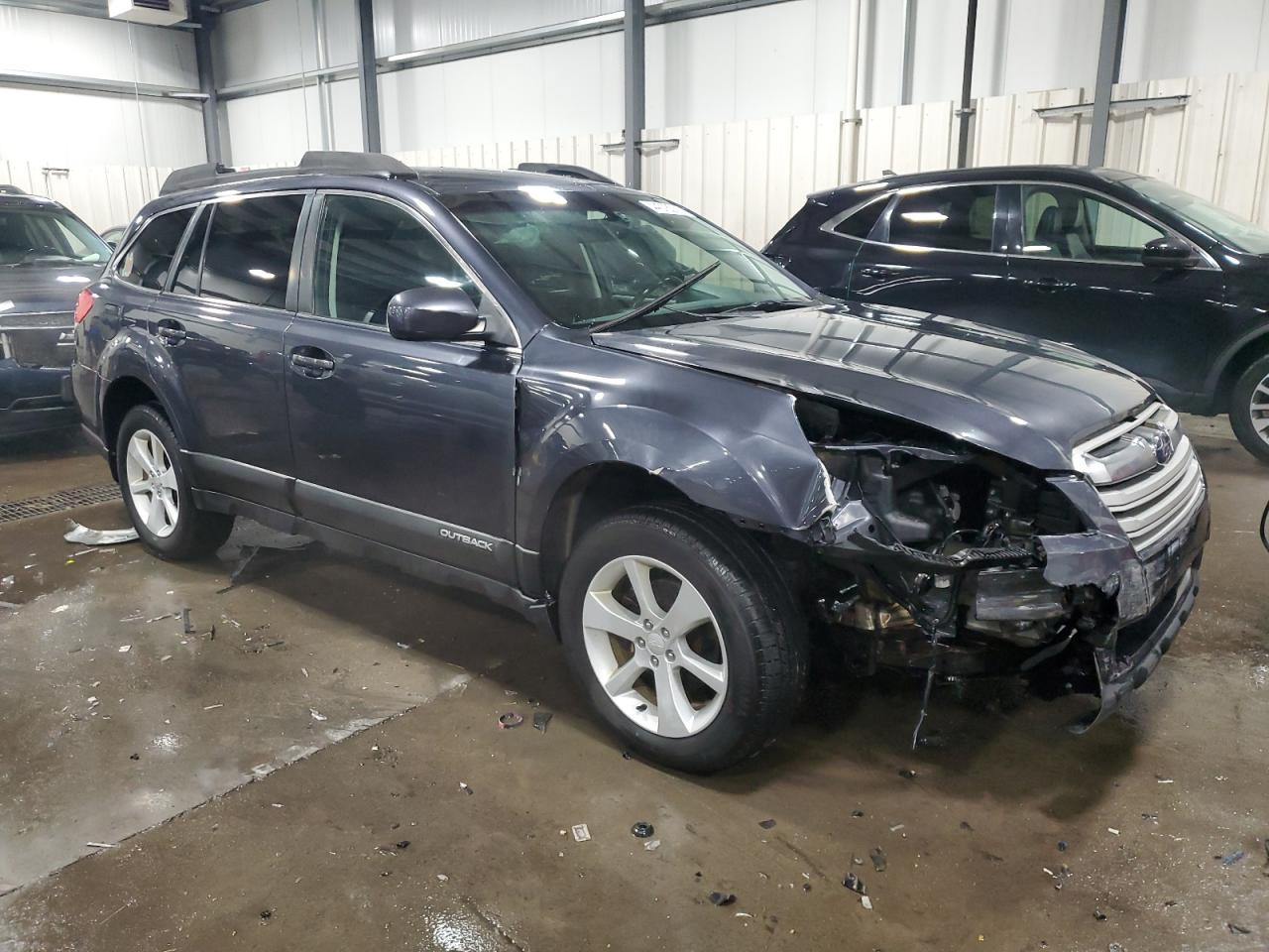 2013 Subaru Outback - Image 4