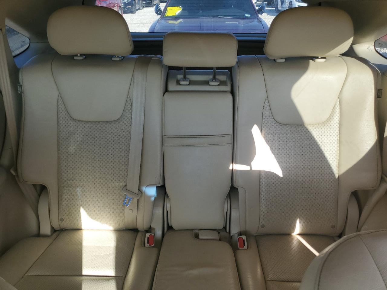 2015 Lexus RX - Image 10