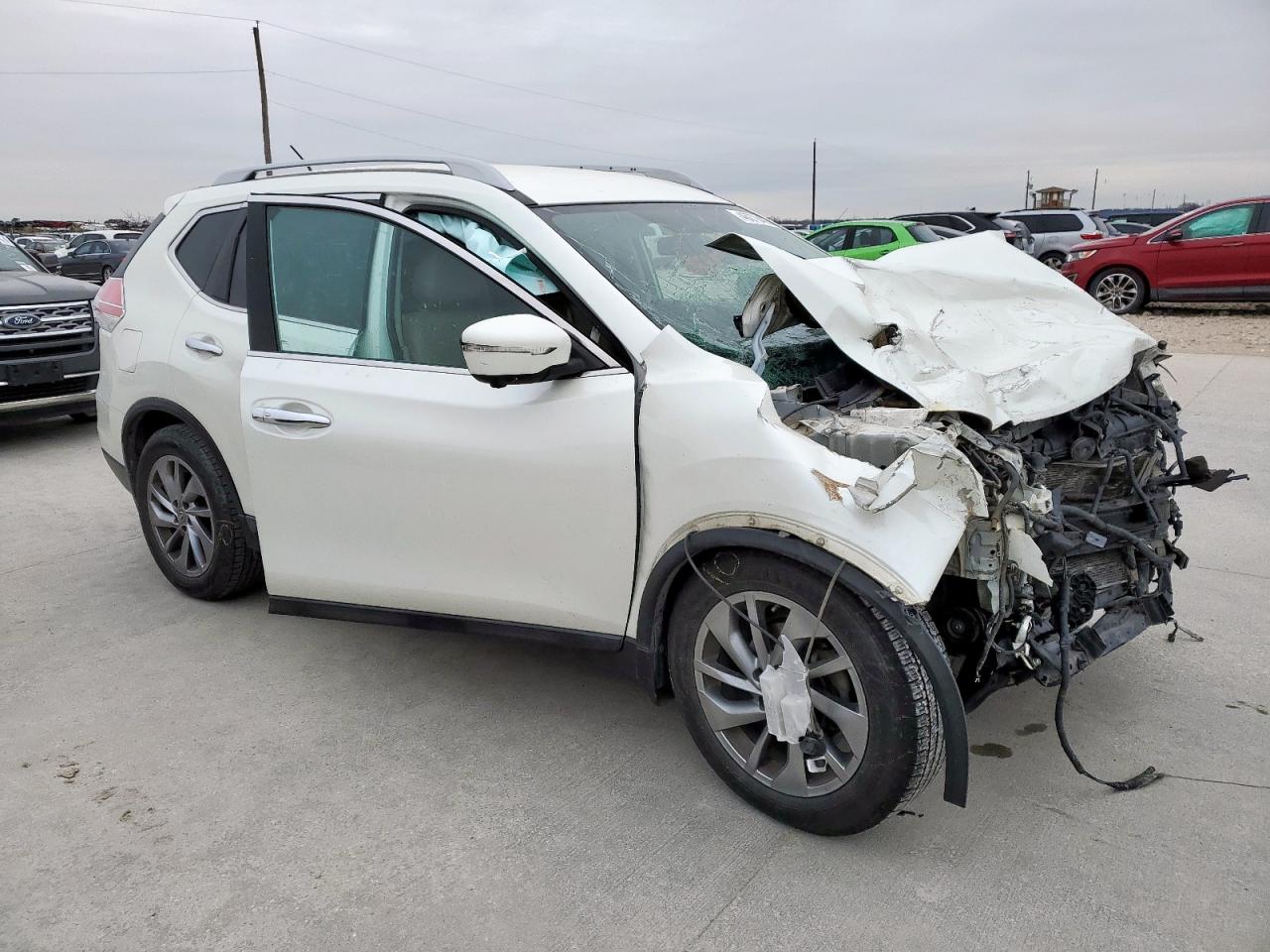 2015 Nissan Rogue - Image 4