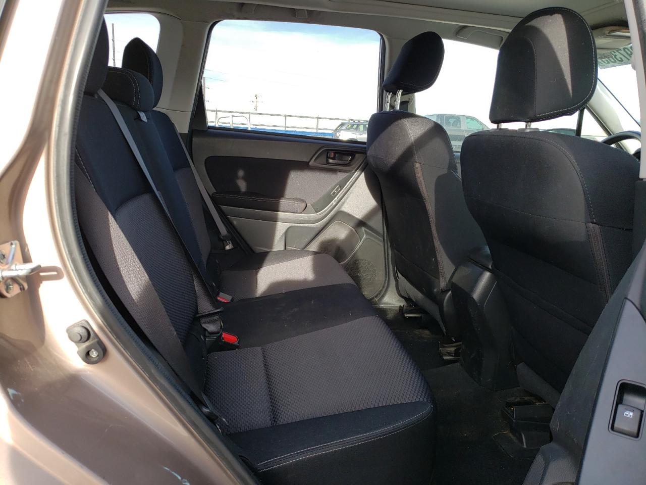 2014 Subaru Forester - Image 11