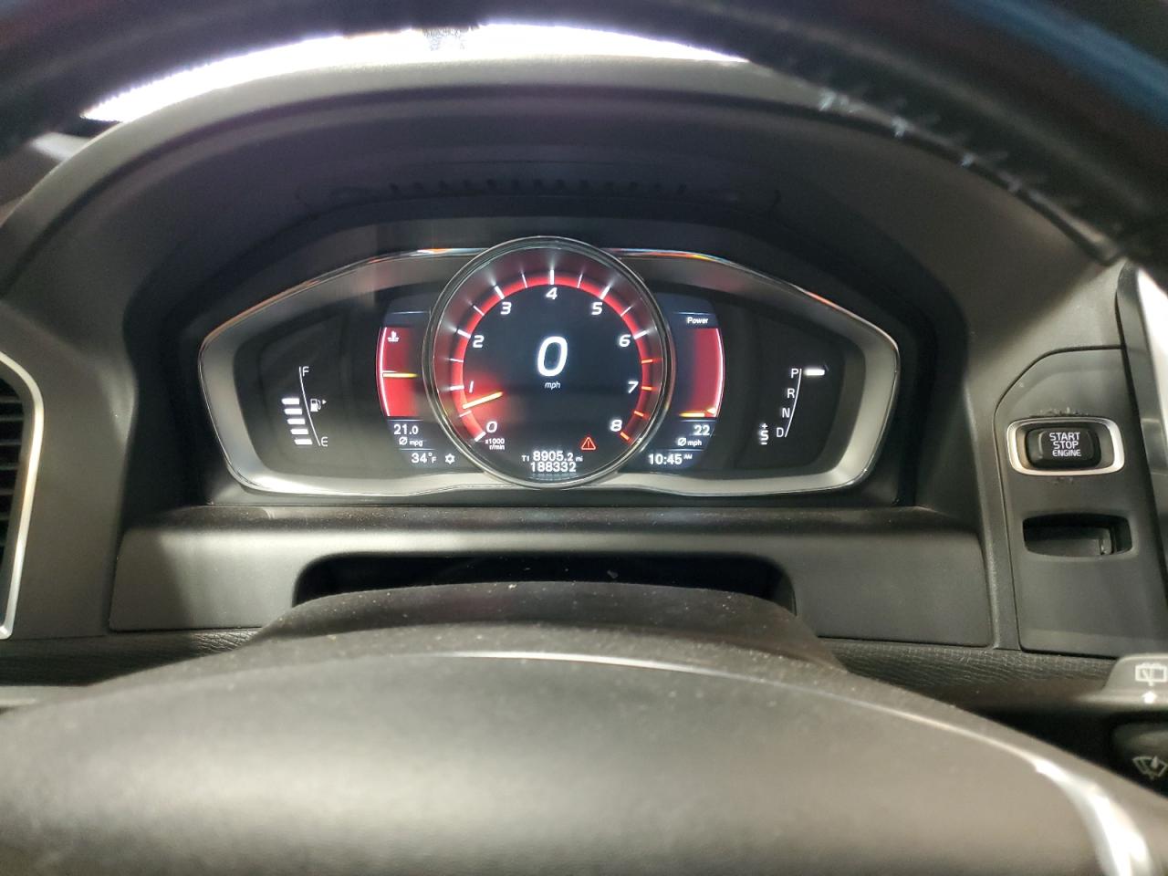 2016 Volvo XC60 - Image 9
