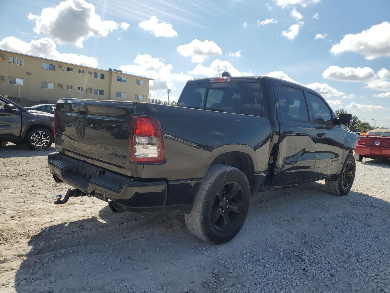 2020 RAM 1500 - Image 3