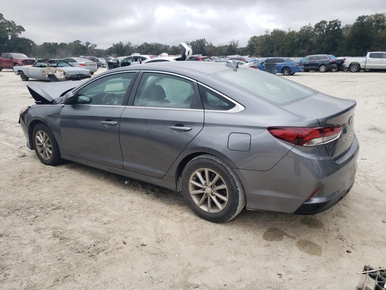 2018 Hyundai Sonata - Image 2