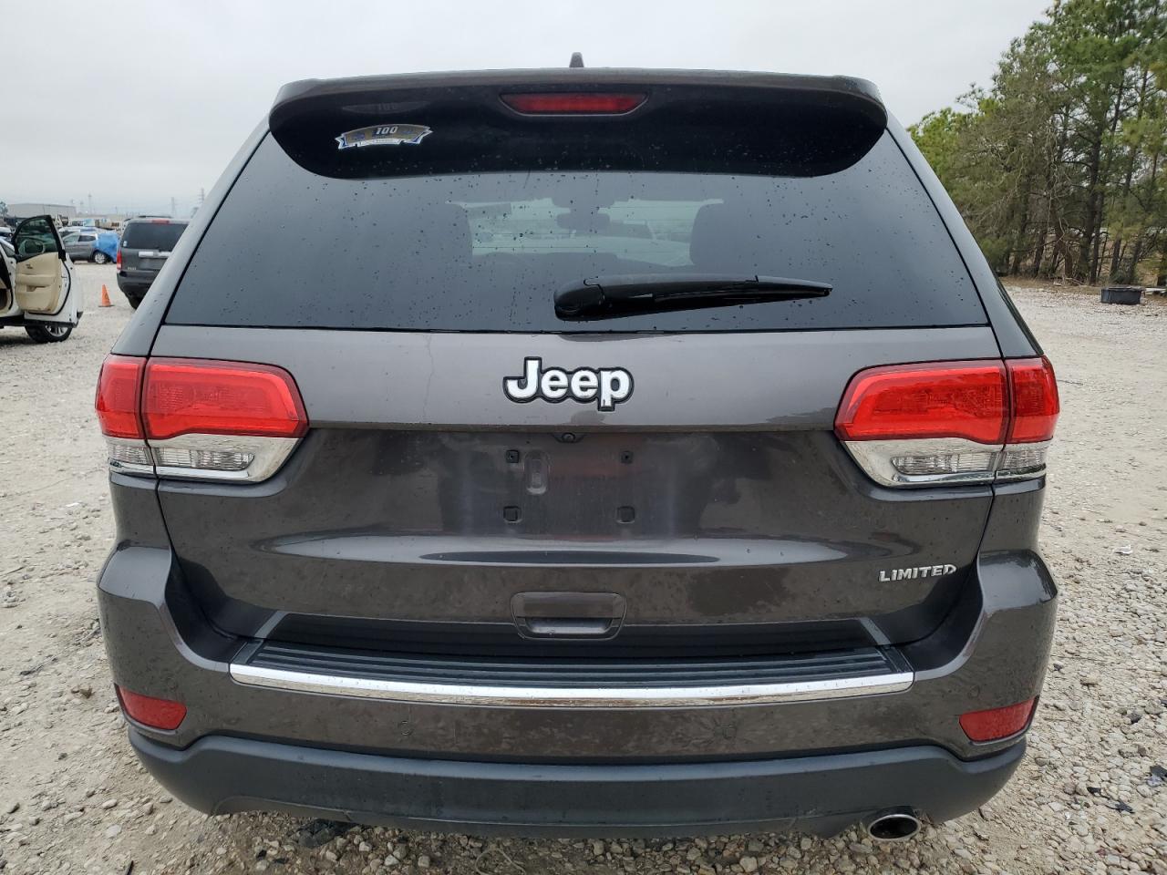 2017 Jeep Grand Cherokee - Image 6