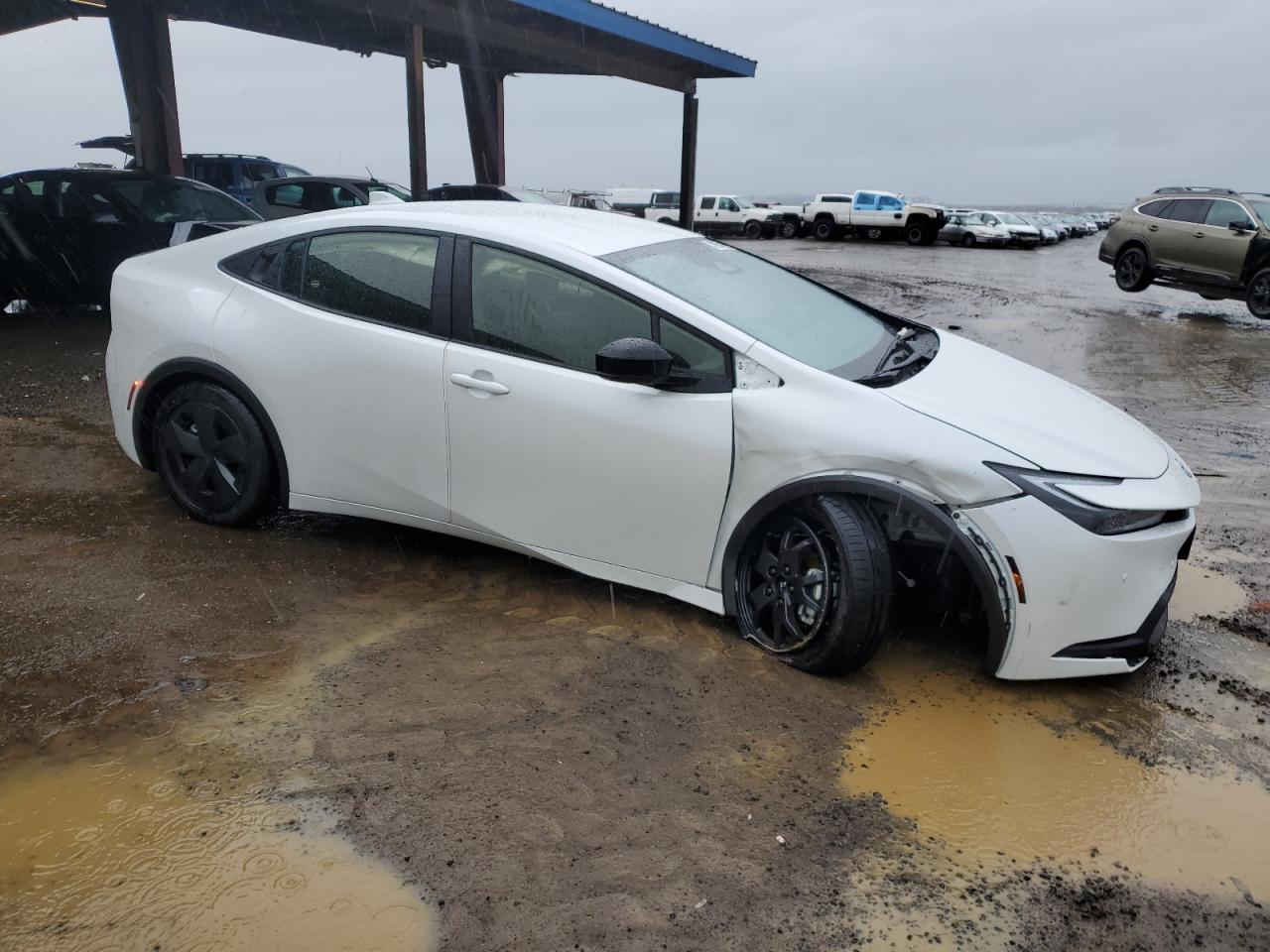 2024 Toyota Prius - Image 4