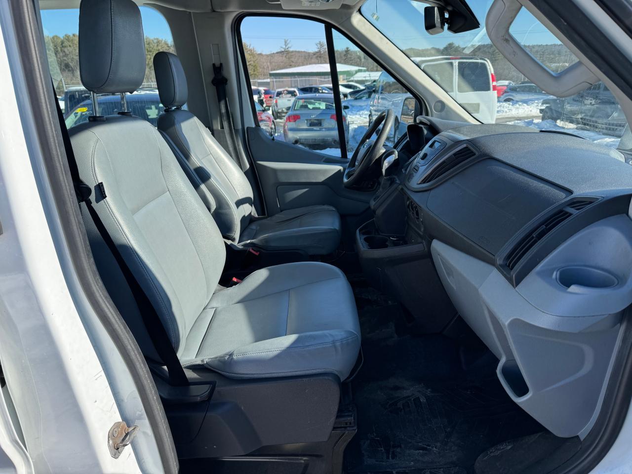 2015 Ford Transit - Image 5