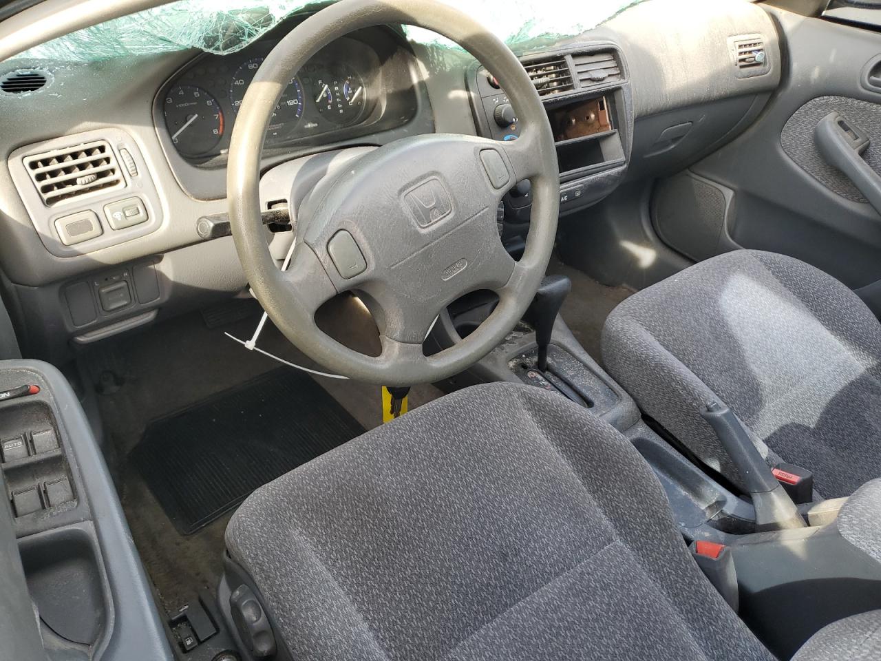 1999 Honda Civic Lx VIN: 2HGEJ667XXH557273 Lot: 46949355