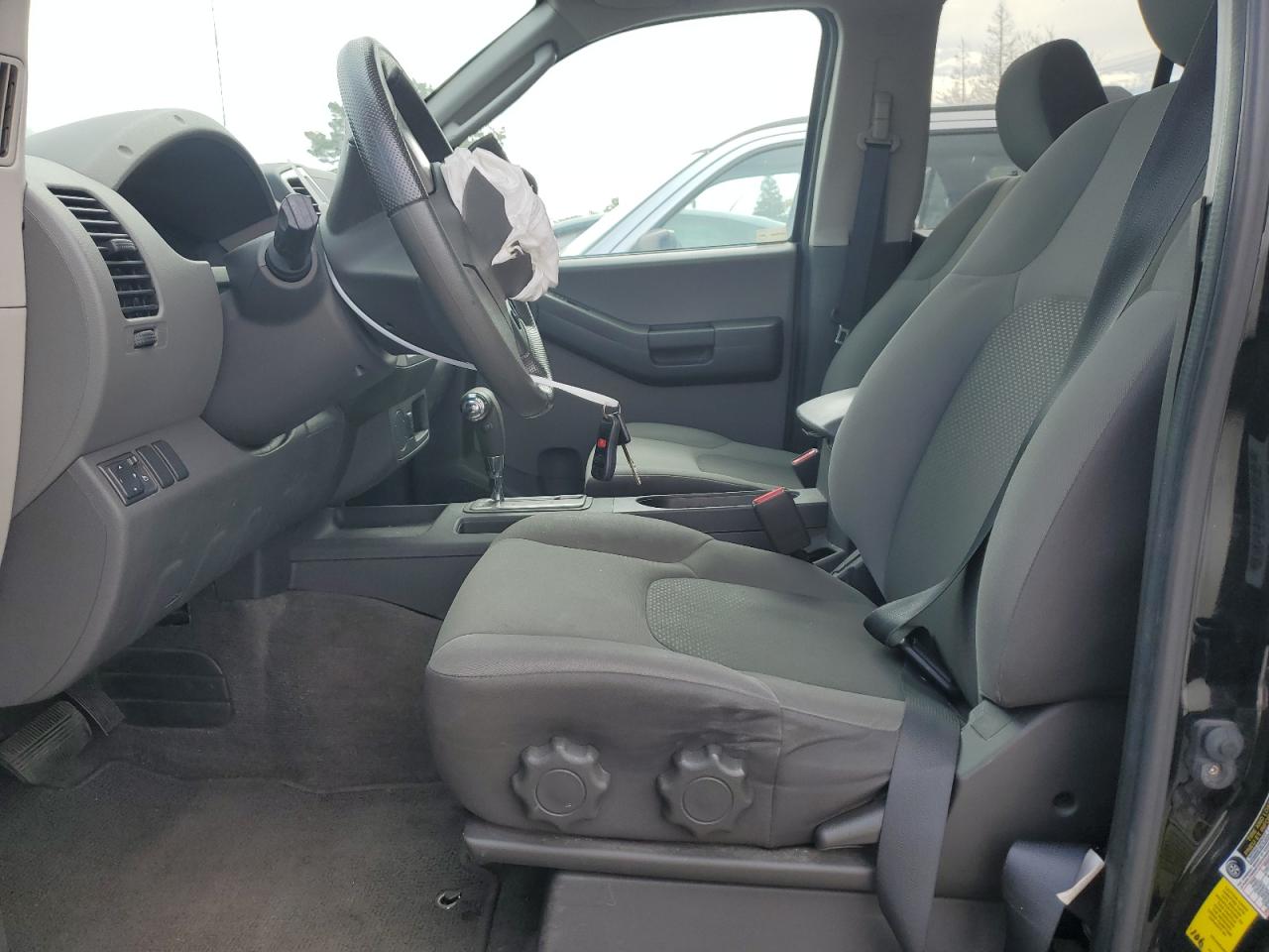 2010 Nissan XTerra - Image 7