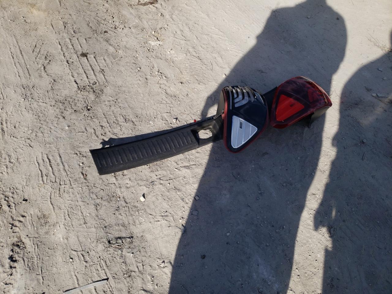 2019 Kia Sorento - Image 13