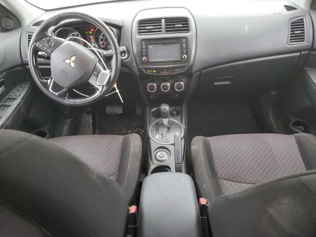 MITSUBISHI OUTLANDER 2017 Серый