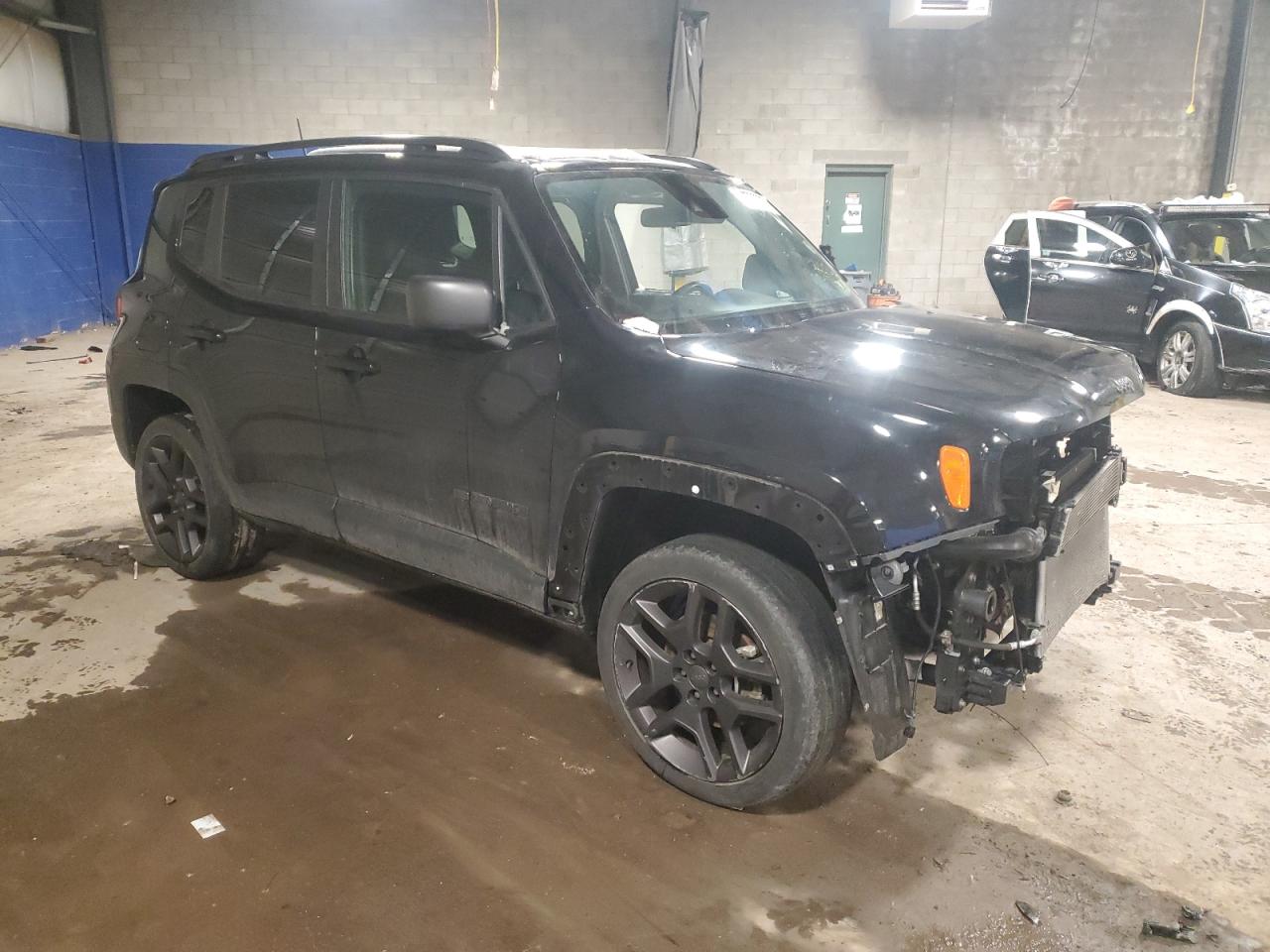 2021 Jeep Renegade - Image 4