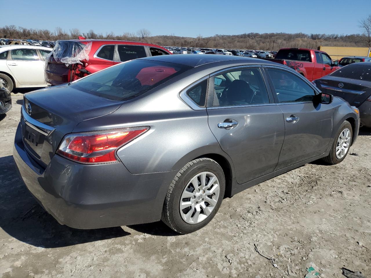 2015 Nissan Altima - Image 3