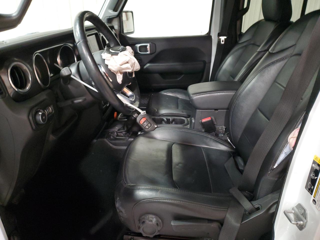 2021 Jeep Wrangler - Image 7