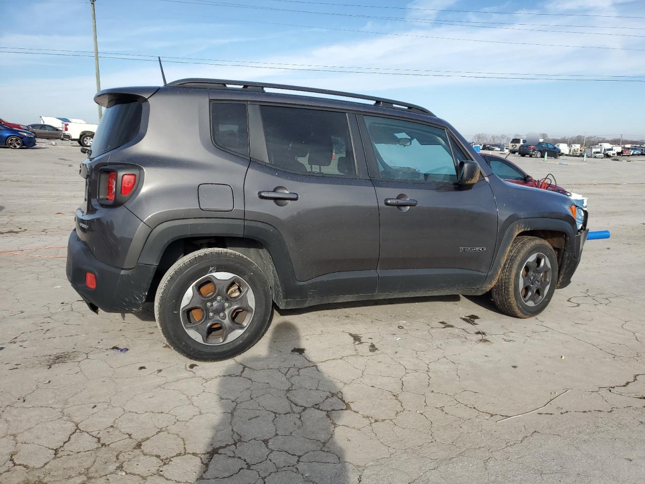 2018 Jeep Renegade - Image 3
