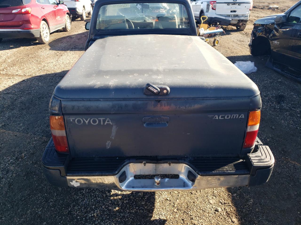 2000 Toyota Tacoma - Image 10