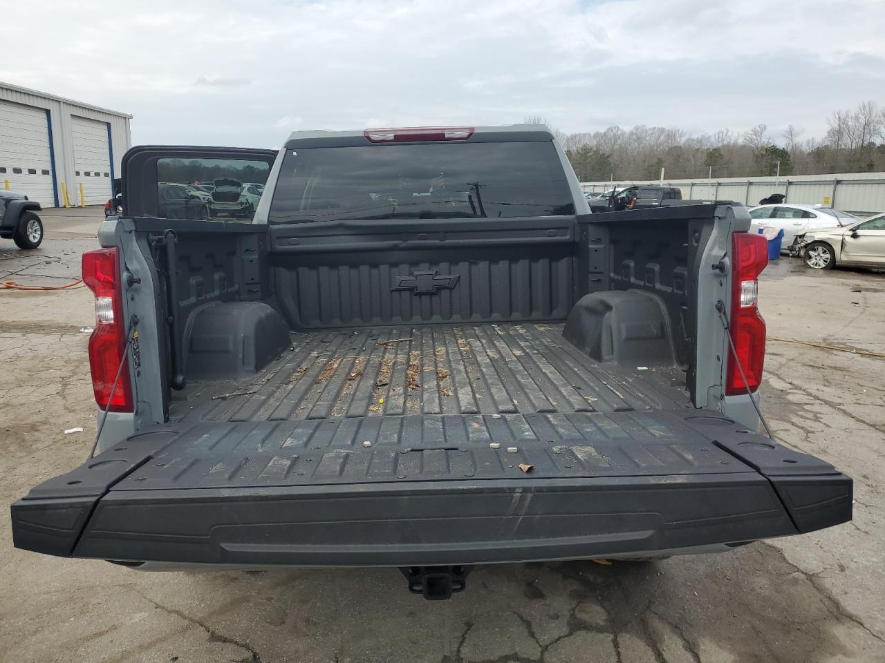 VIN: 3GCPDEEK8RG396438 2024 CHEVROLET ALL Models