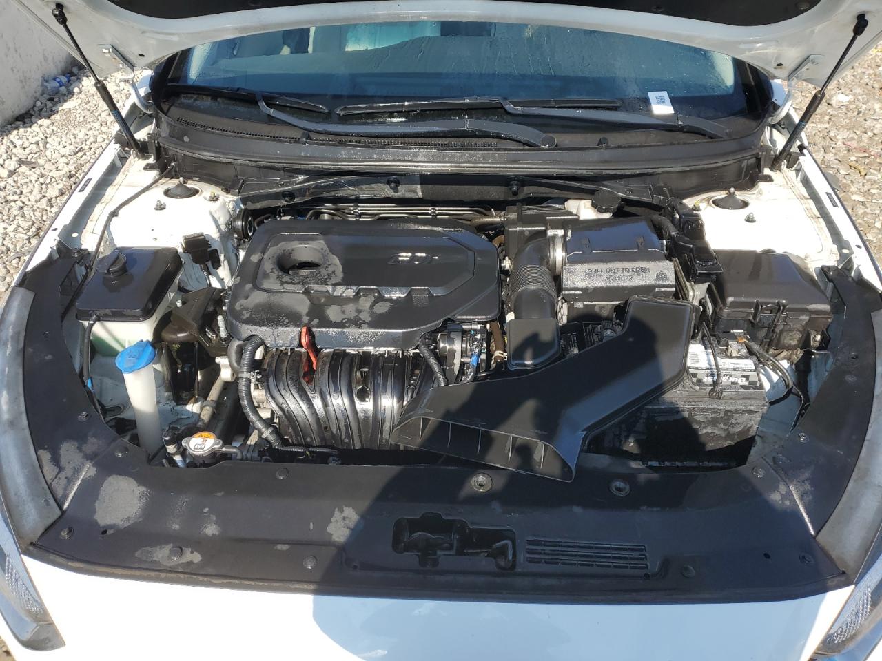 2018 Hyundai Sonata - Image 11