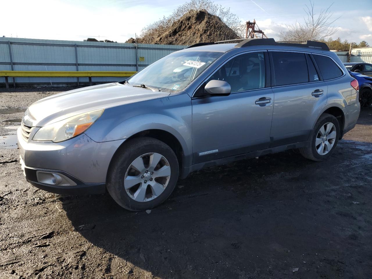 2011 Subaru Outback - Image 1