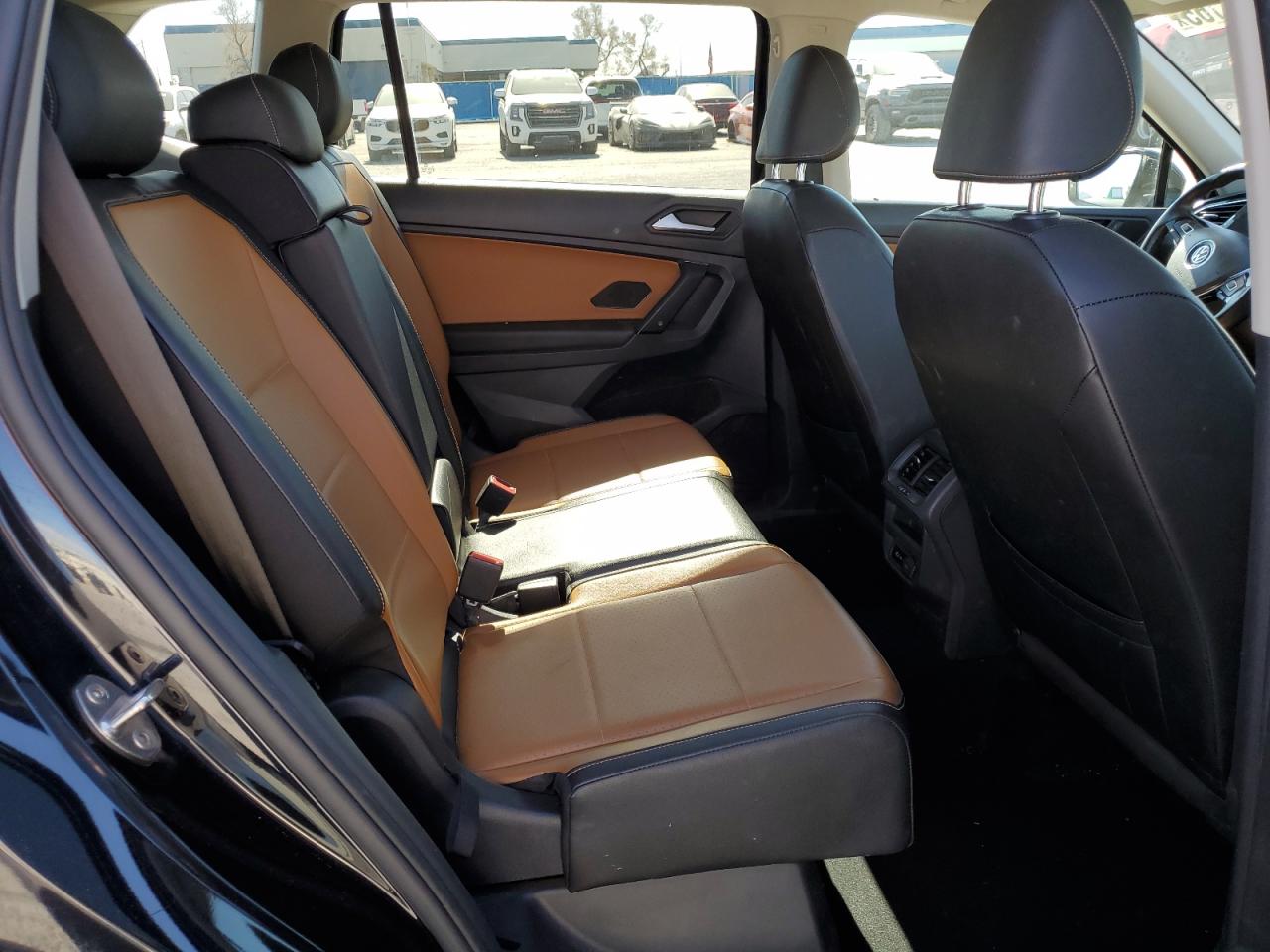 2019 Volkswagen Tiguan - Image 12