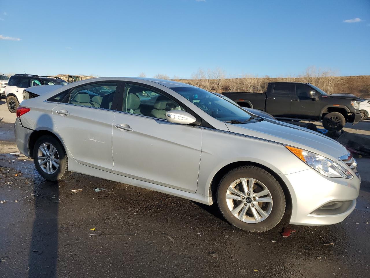 2014 Hyundai Sonata - Image 4