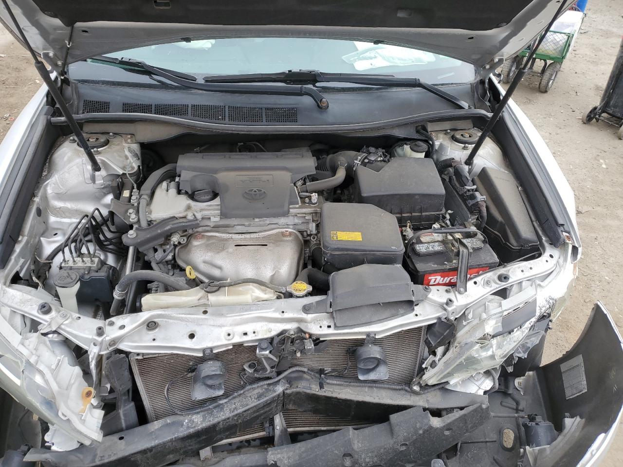 2012 Toyota Camry - Image 11