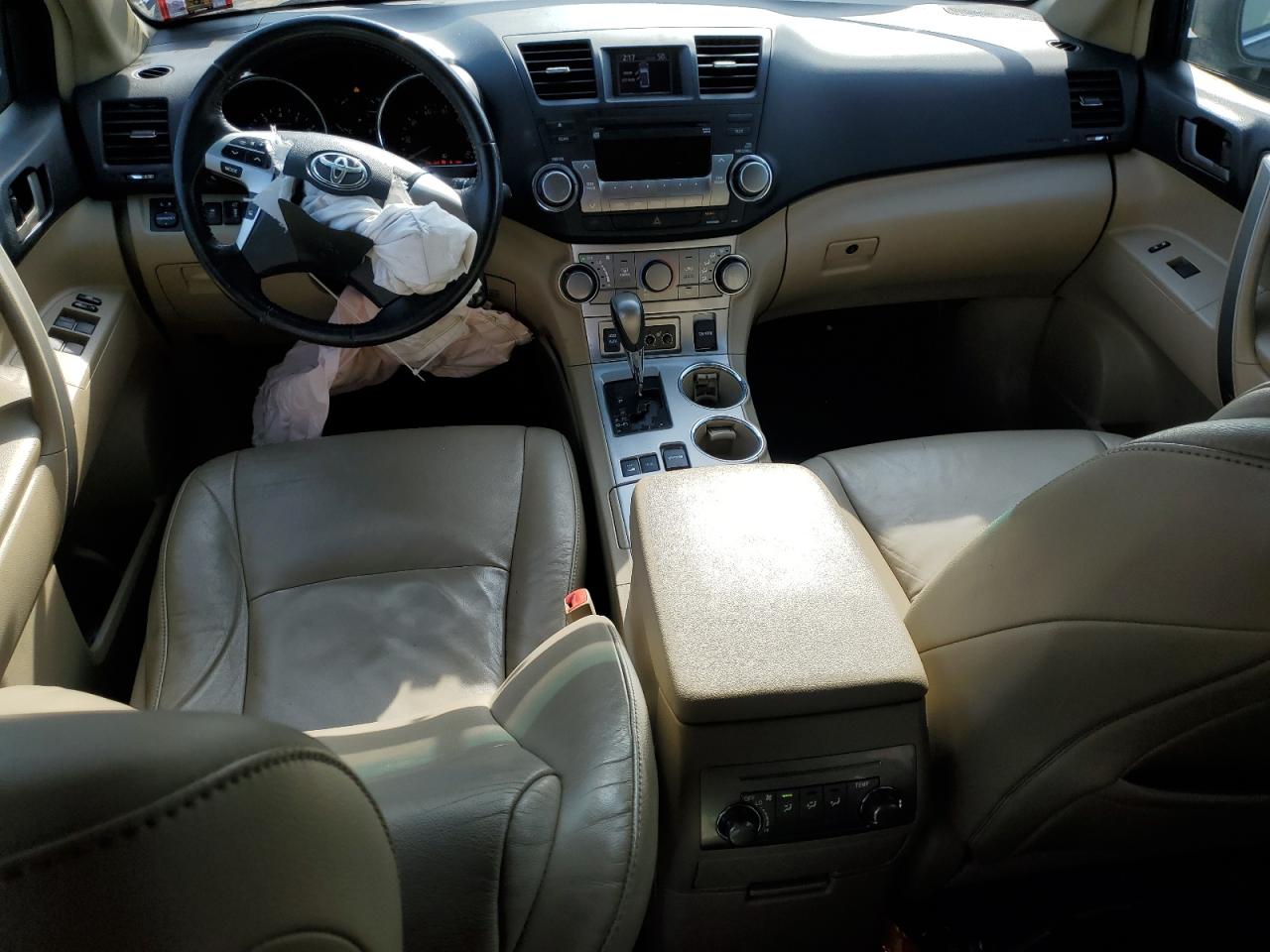 2011 Toyota Highlander - Image 8
