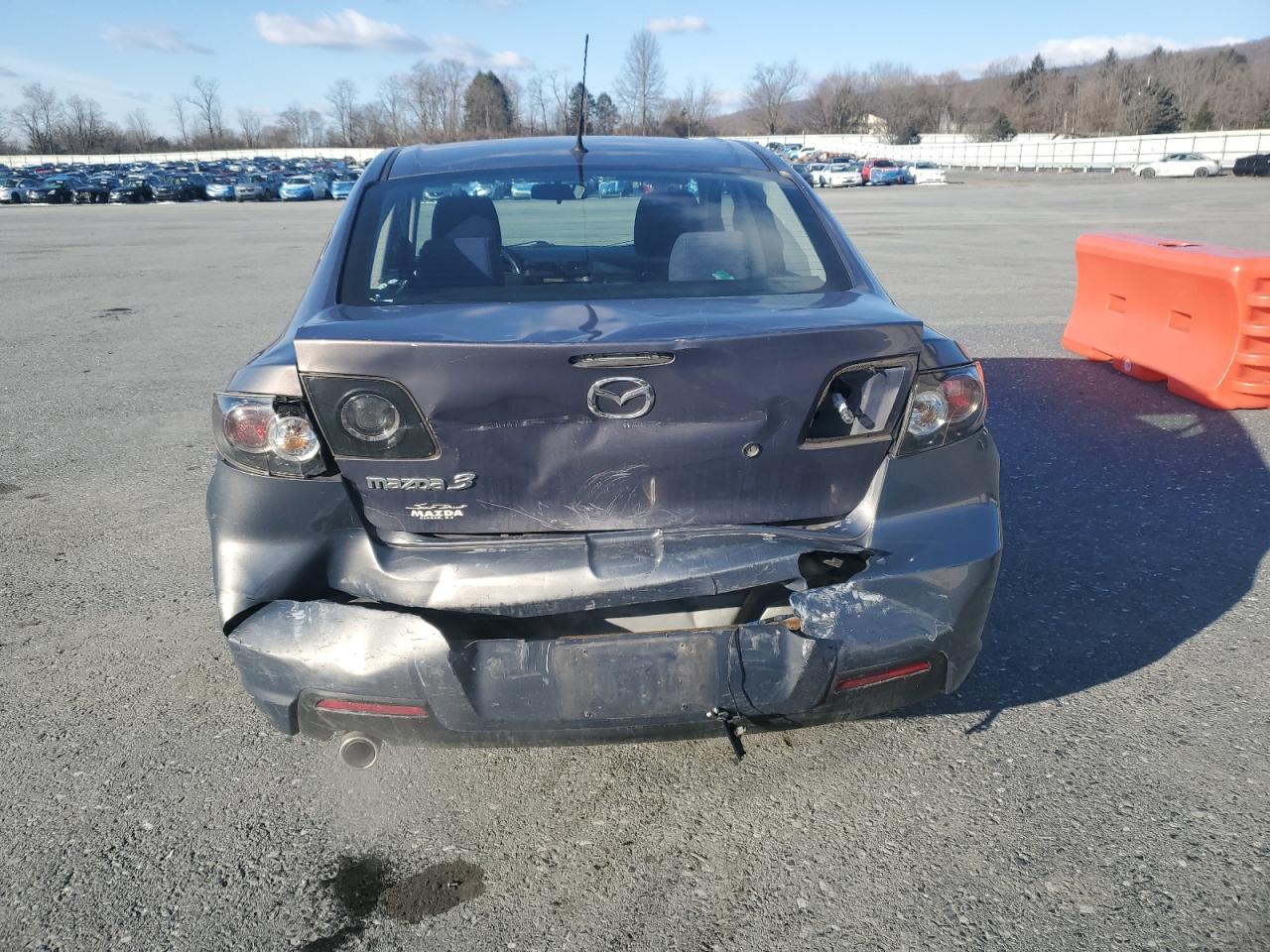 2009 Mazda 3 - Image 6