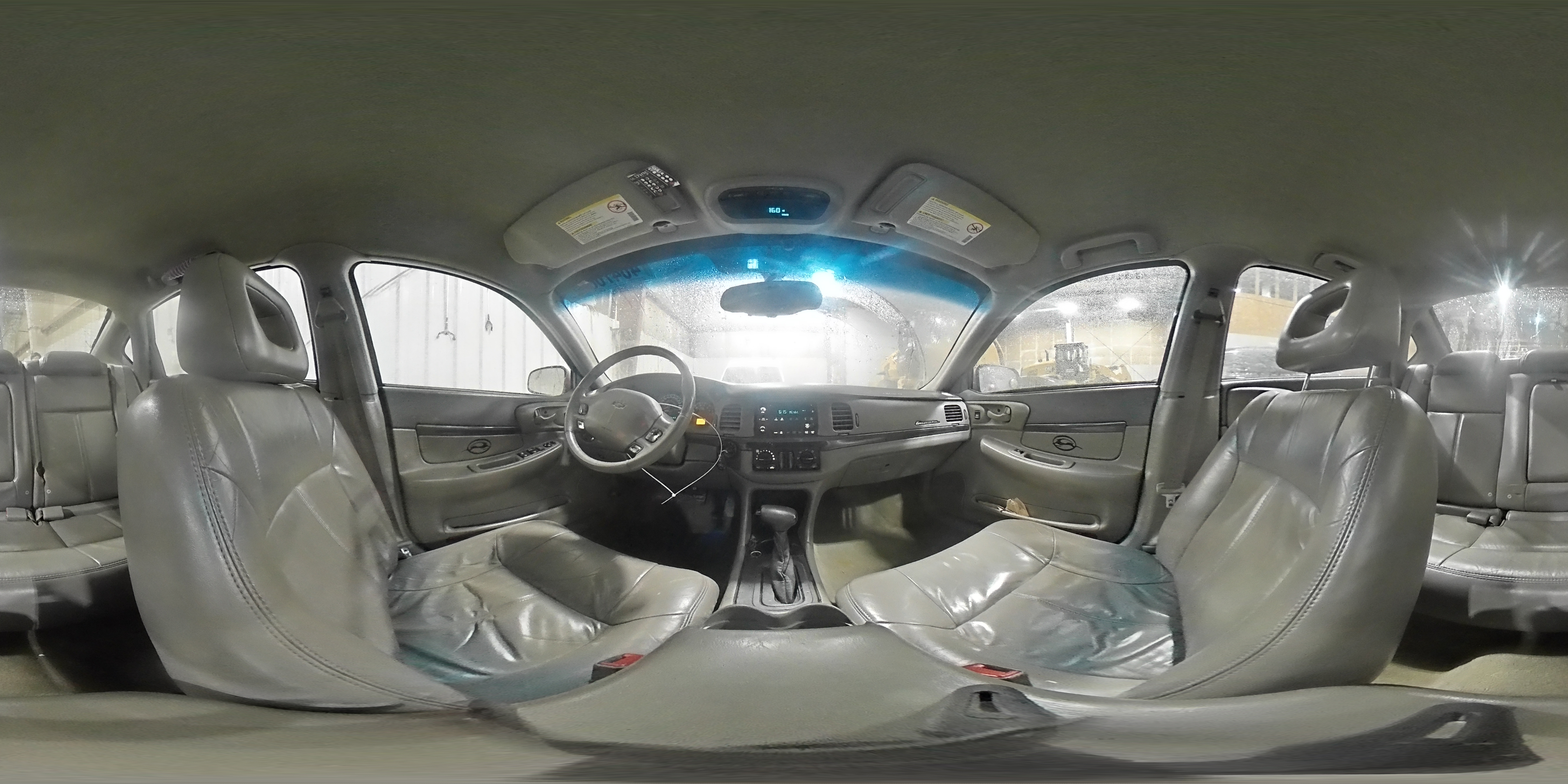2005 Chevrolet Impala - Image 12