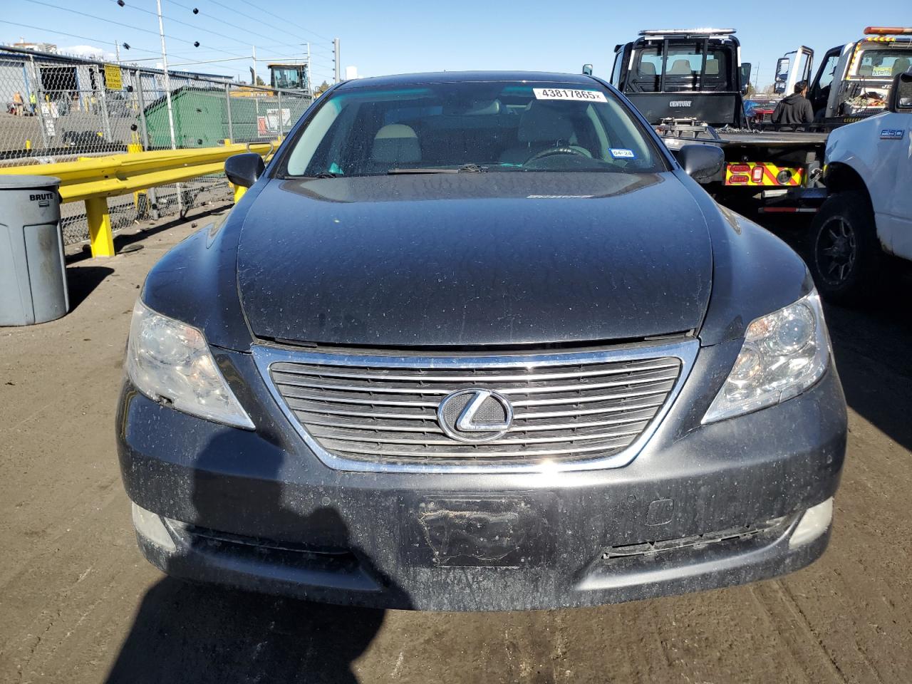 2007 Lexus LS - Image 5