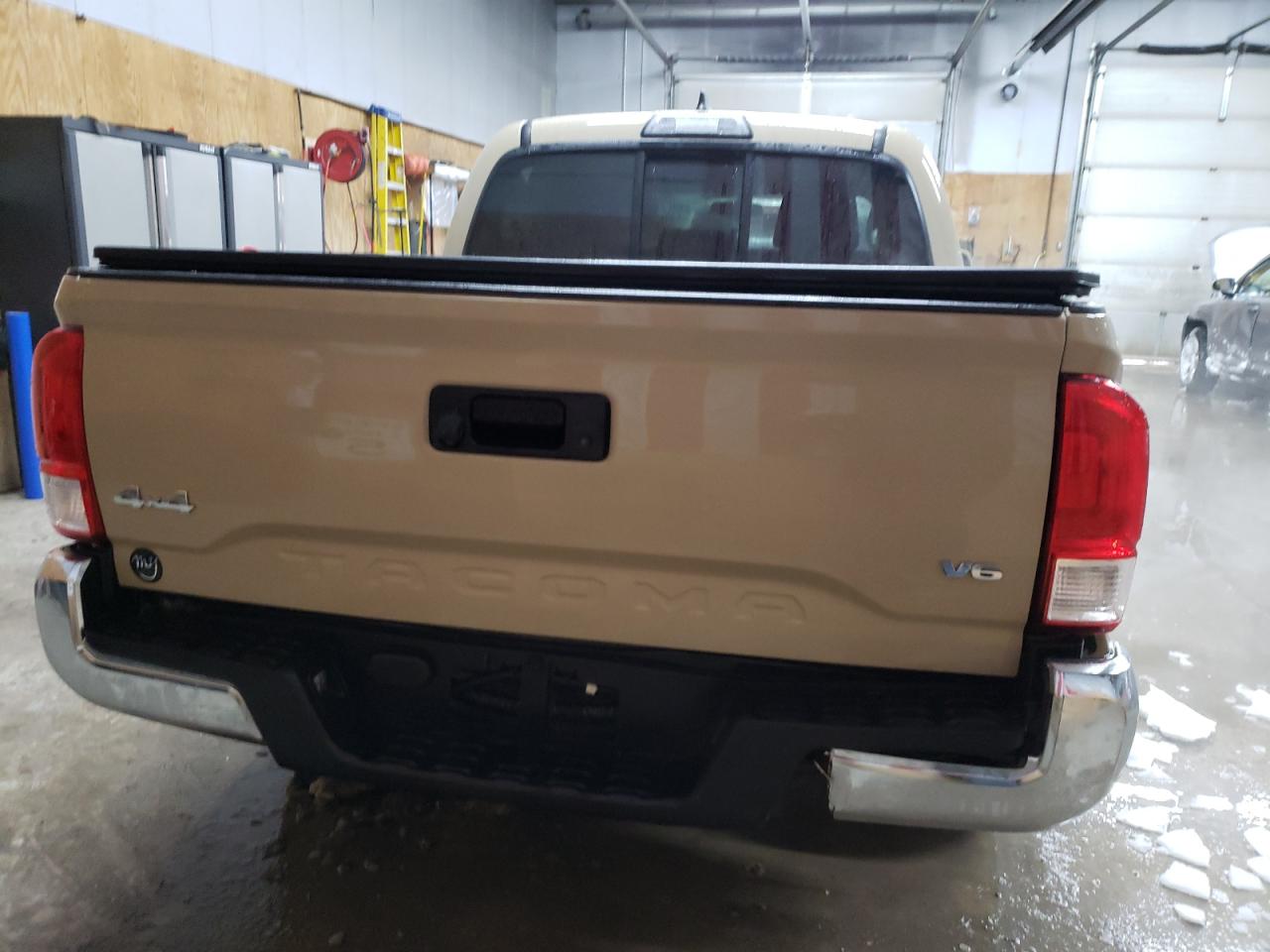 2016 Toyota Tacoma - Image 6