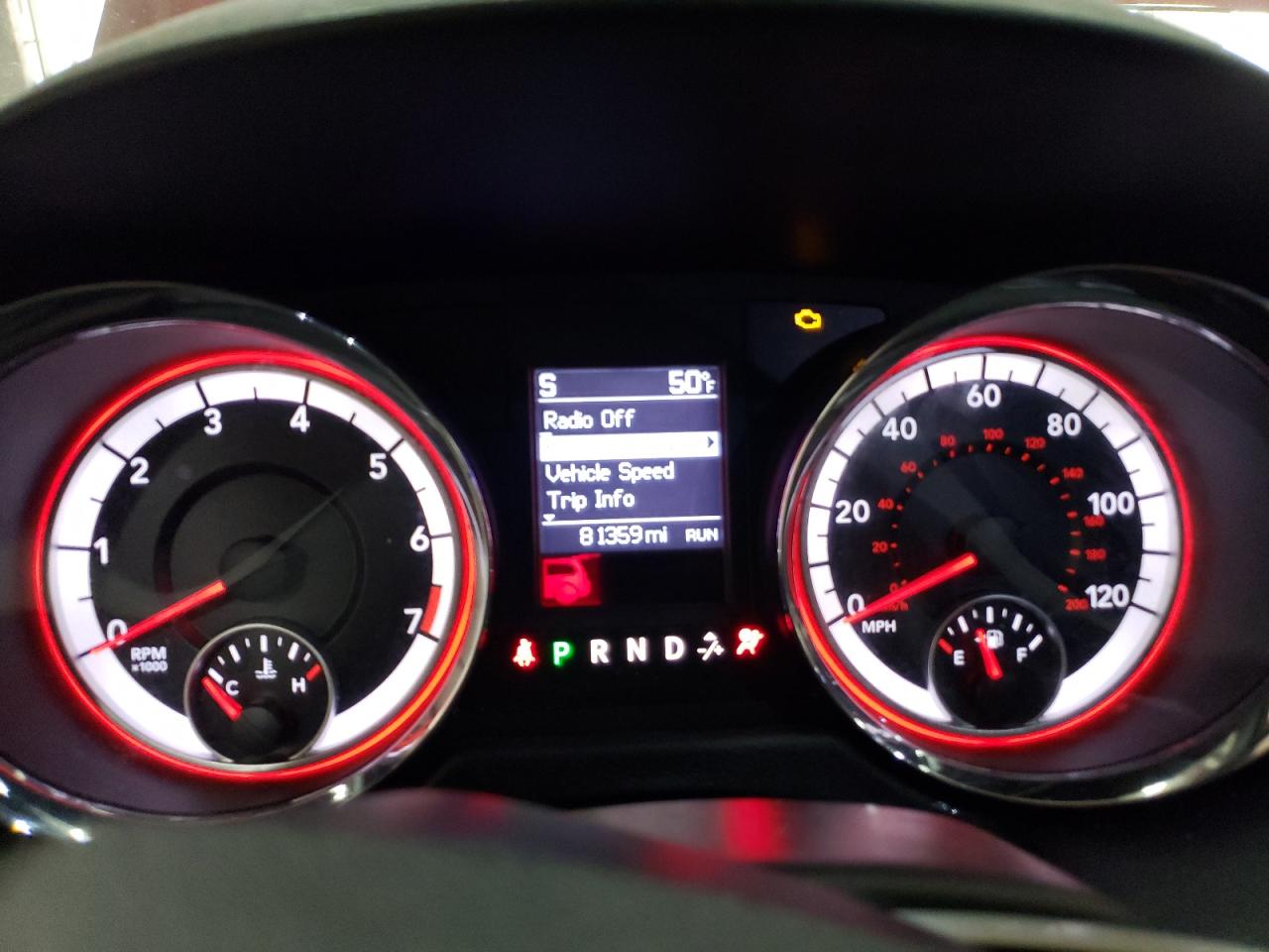 2019 Dodge Caravan - Image 9