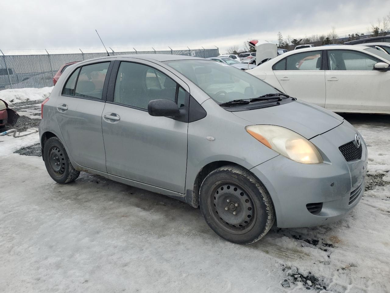 2008 Toyota Yaris - Image 4