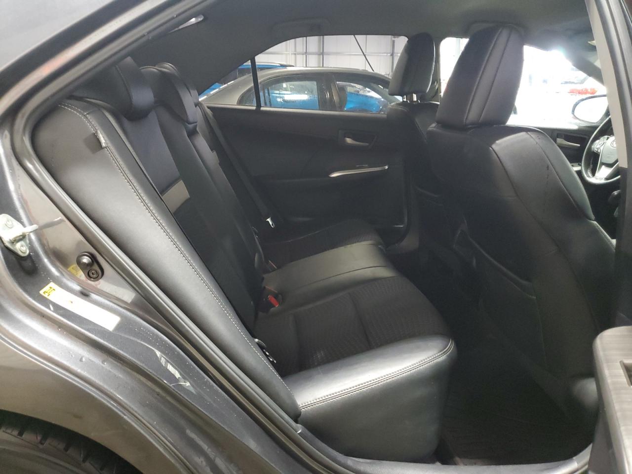2012 Toyota Camry - Image 10