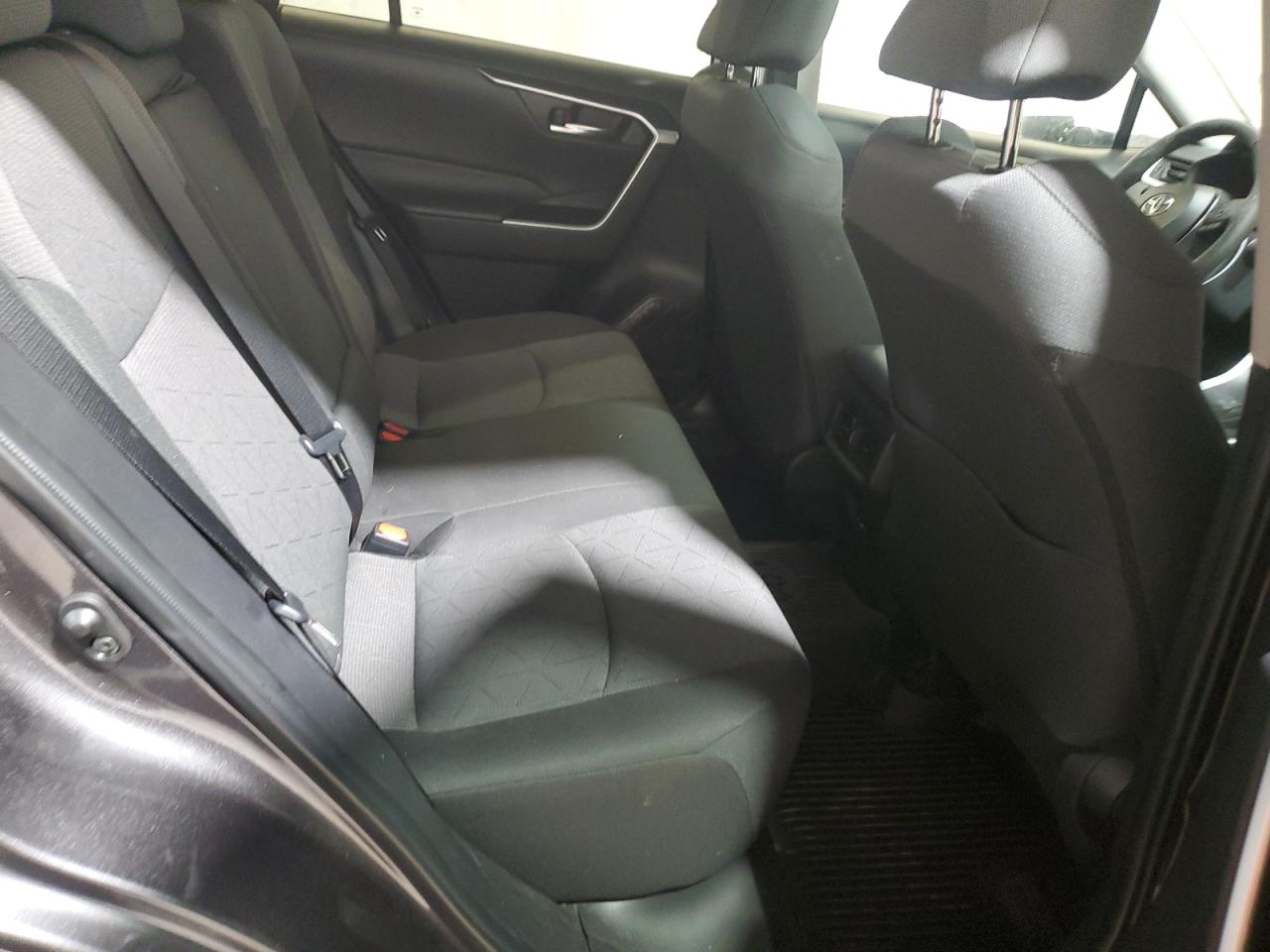 2024 Toyota RAV 4 - Image 11