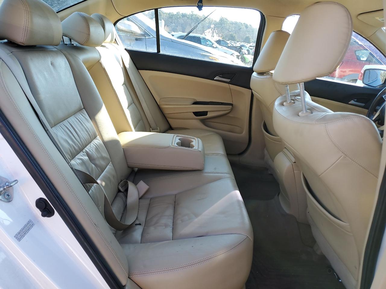 2012 Honda Accord - Image 10
