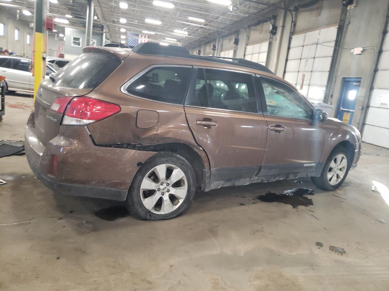 2011 Subaru Outback - Image 3