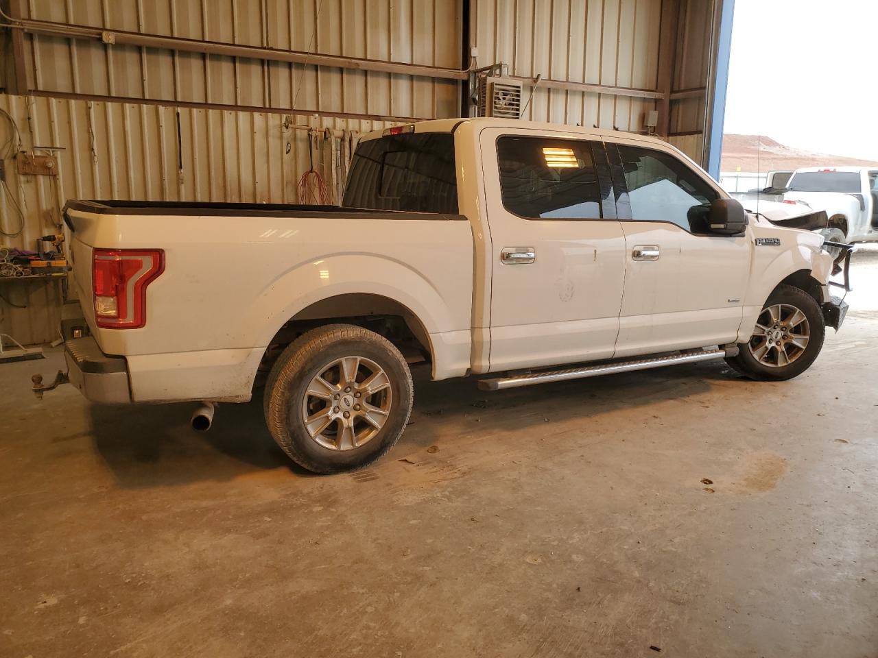 2015 Ford F-150 - Image 3