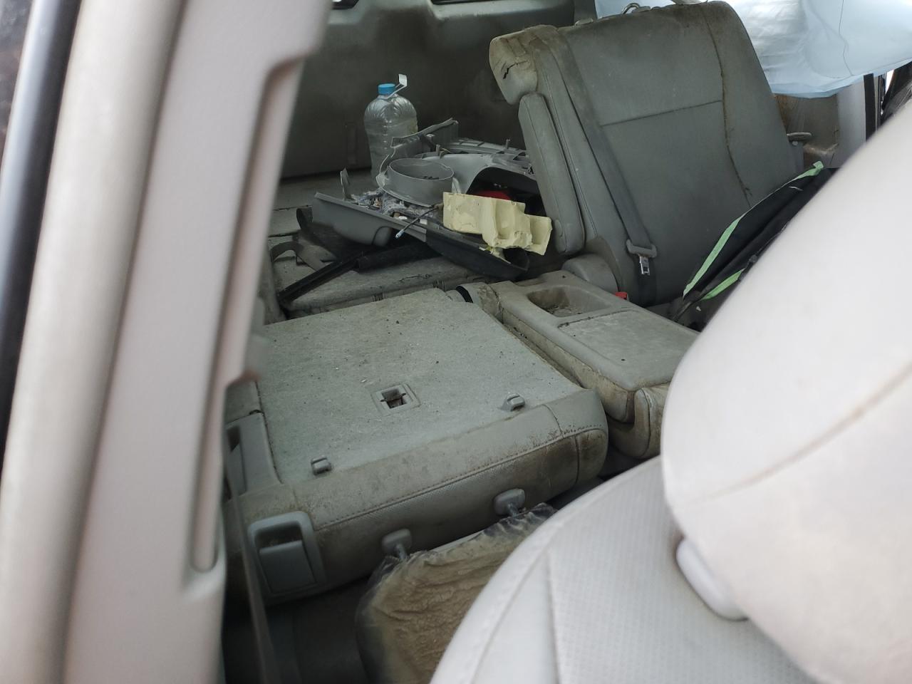 2012 Toyota Highlander - Image 10